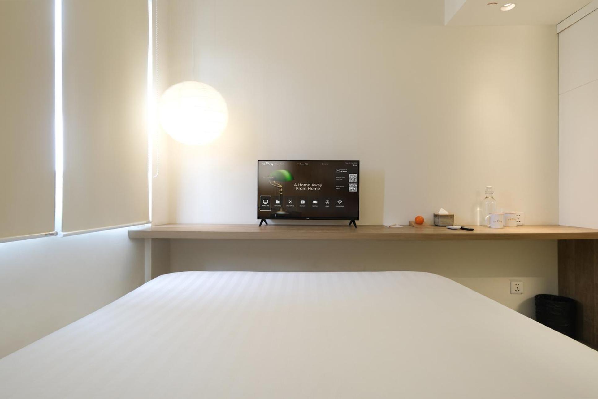 Teduh Simatupang Jacarta Quarto foto